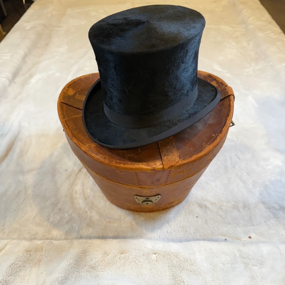 Antique Lyford & Woodward Black Beaver Fur Felt Top Hat w/ Vintage Leather Case